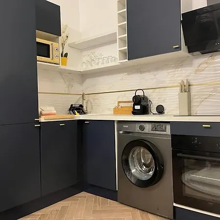 Moon - 31 アパート *